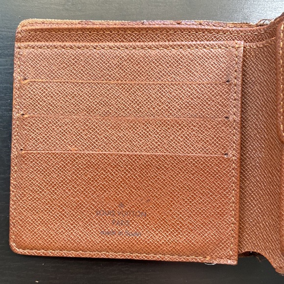 Authentic Louis Vuitton mens bifold wallet vintage - Picture 4 of 15